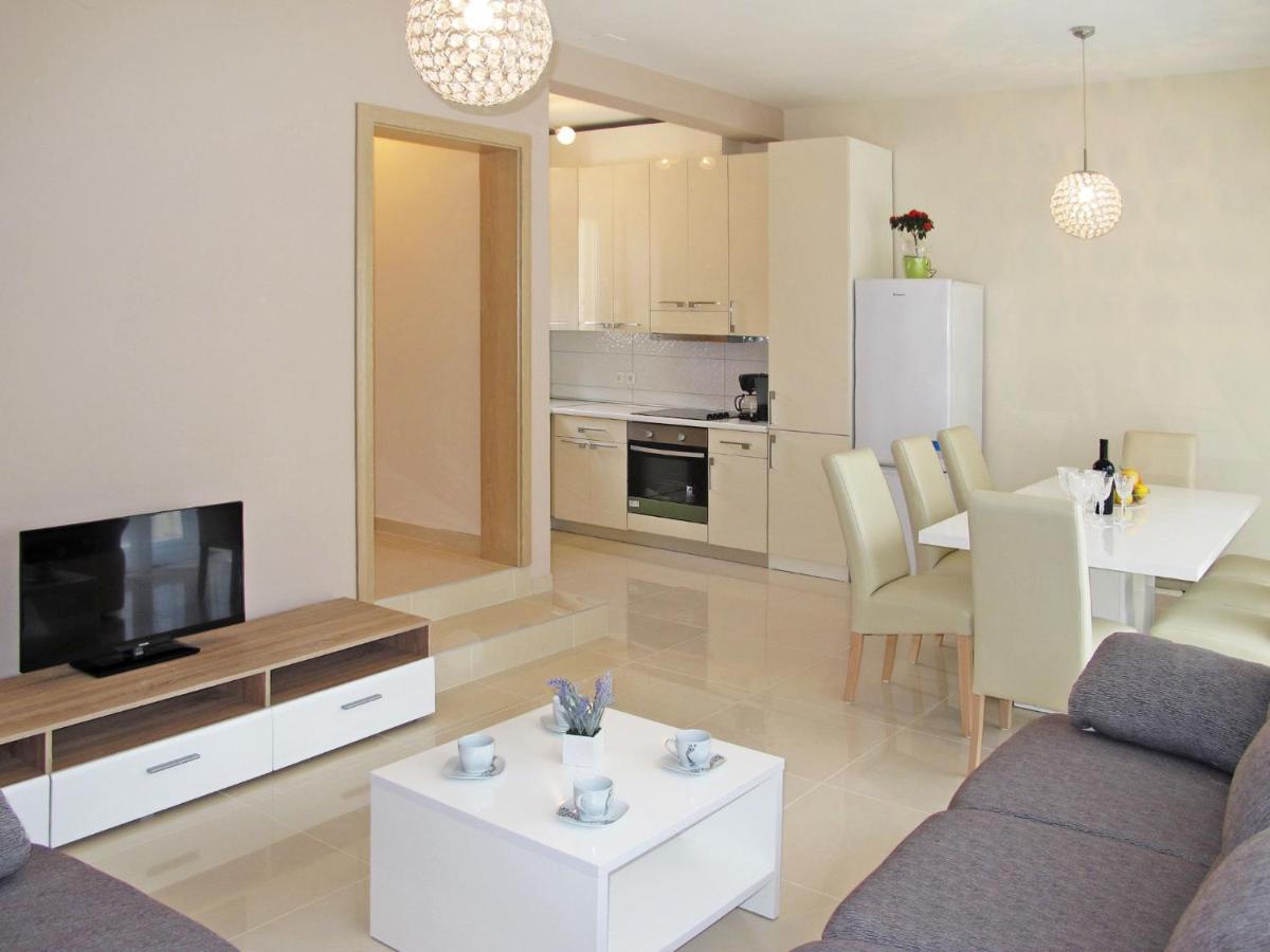 Holiday Home Silvija - Zad107 By Interhome Zadar Ngoại thất bức ảnh